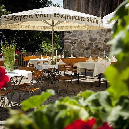 Hotel Wirtshaus Am Schloss Aicha vorm Wald Экстерьер фото